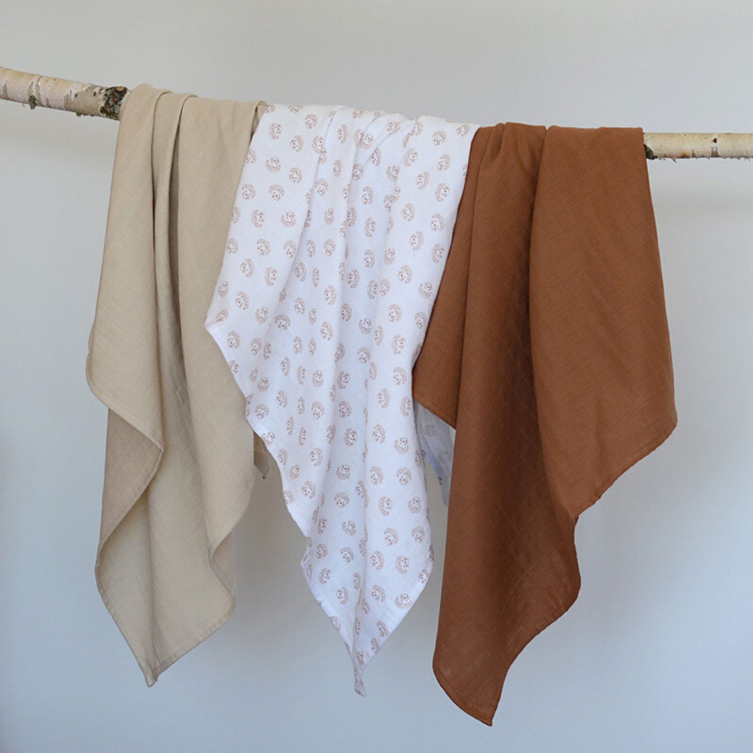 Beaba - Set 3 Museline bumbac organic 70x70 cm Herisson Marron fotografia produsului View 3 L