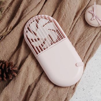 Mini fan cu umidificare roz
