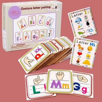 Joc educativ - Set cu Litere mari si mici de tipar, varianta imbogatita cu limbajul semnelor si ilustratii, in limba engleza, WD 9563