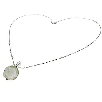 Lantisor argint cu pandantiv mic trandafir sidef 10 mm