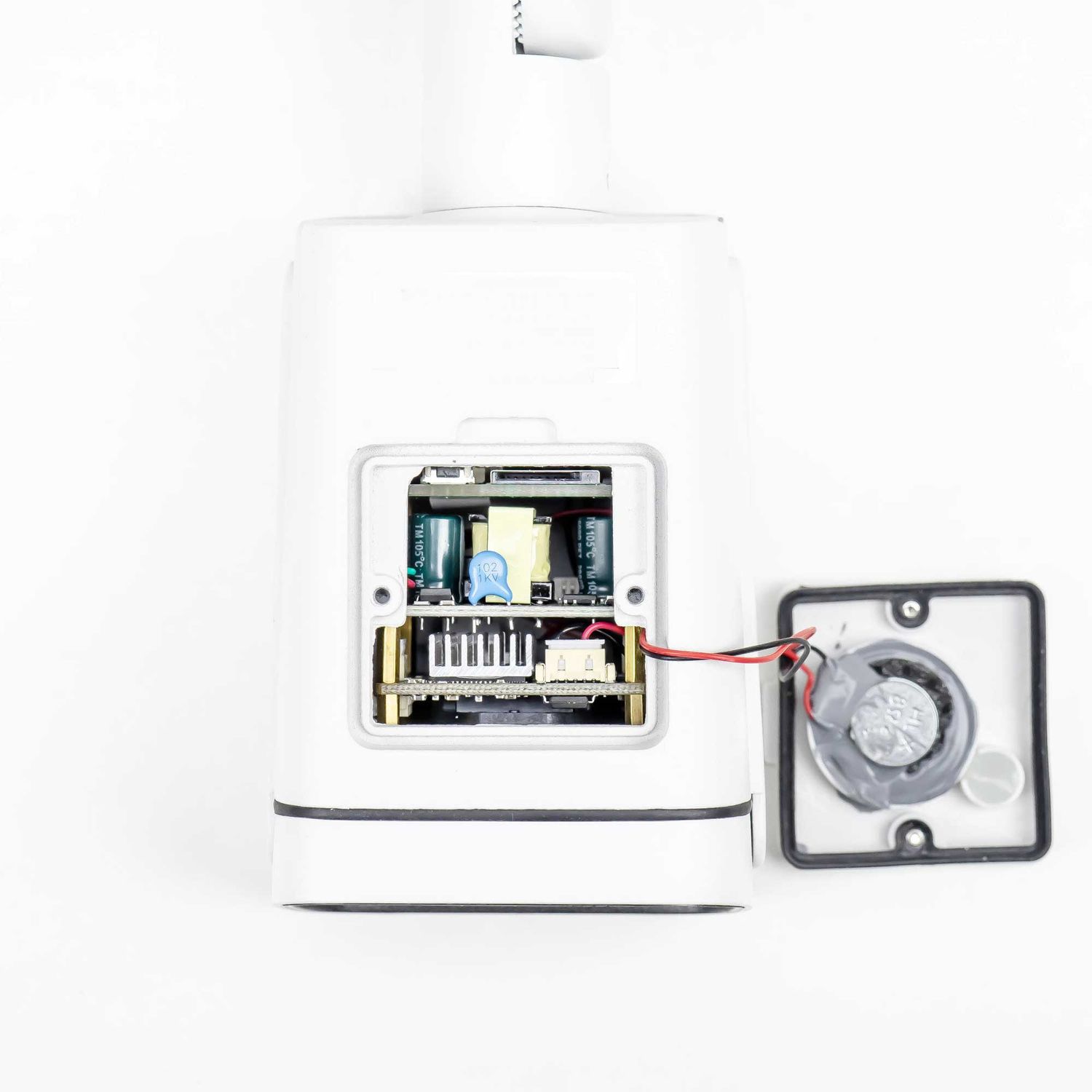 Camera supraveghere video PNI IP245T 5MP, aplicatie Tuya fotografia produsului View 3 L