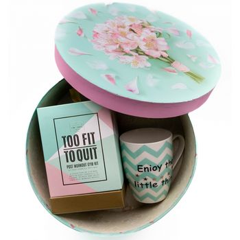 Set cadou too fit to quit, cana 250 ml si cutie cadou
