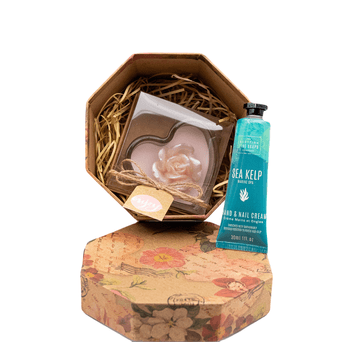 Set cadou crema de maini sea kelp 30 ml si lumanare
