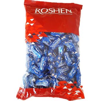 Bomboane fondate cu umplutura de nuci si brandy, roshen sorrento