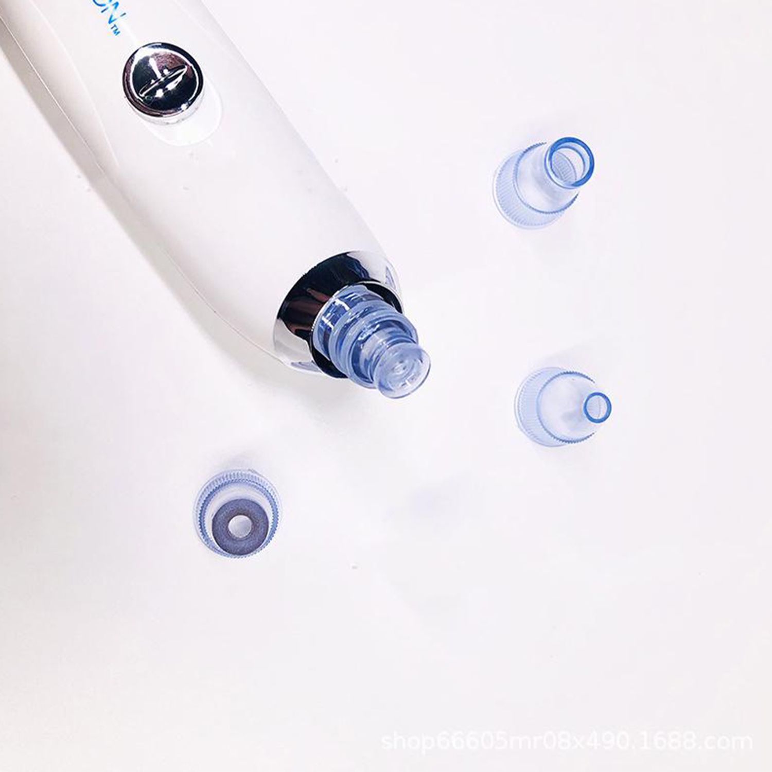 Aparat de indepartat puncte negre DERMASUCTION fotografia produsului View 2 L
