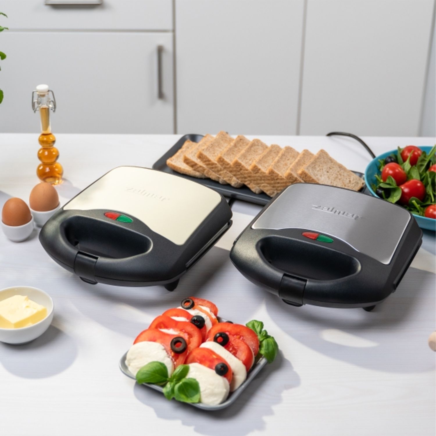 Sandwich Maker Zelmer ZSM7860, 750 W, Negru/Argintiu fotografia produsului View 4 L