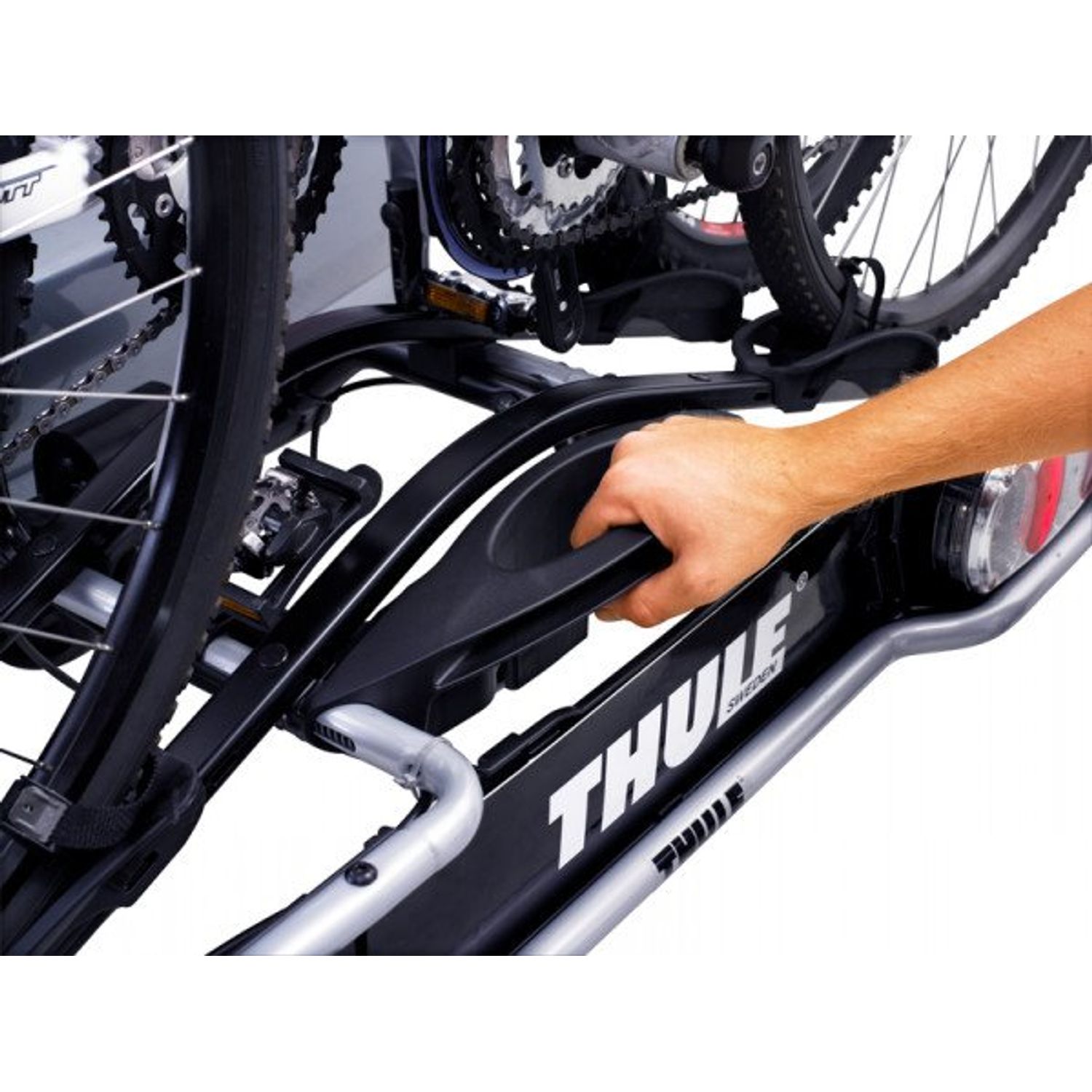 Suport biciclete THULE EuroRide 940 pentru 2 biciclete - 13 pini fotografia produsului View 4 L