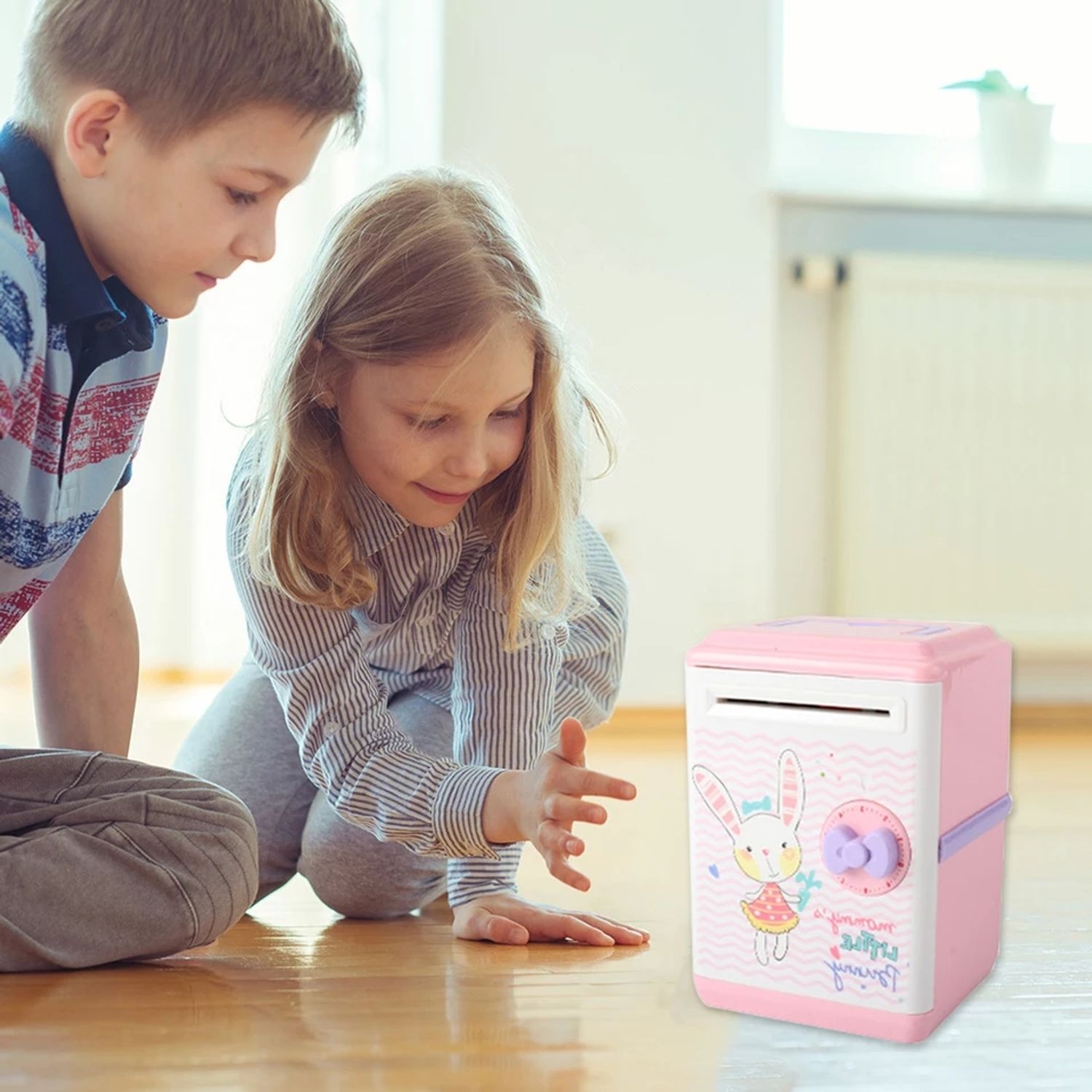 Pusculita interactiva Bela, tip seif cu cifru, roz-mov fotografia produsului View 5 L