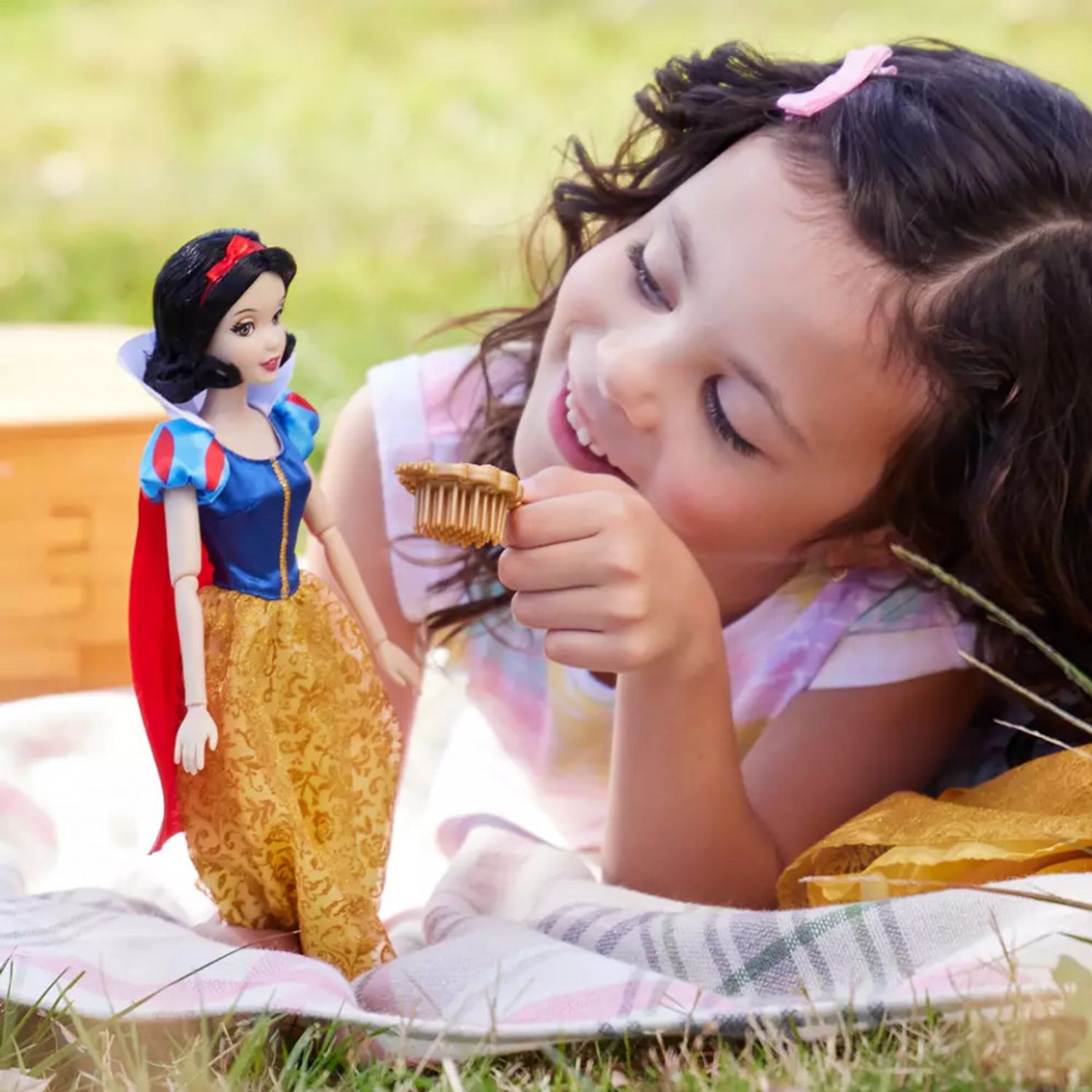 Papusa Printesa Disney Alba ca Zapada ECO fotografia produsului View 4 L