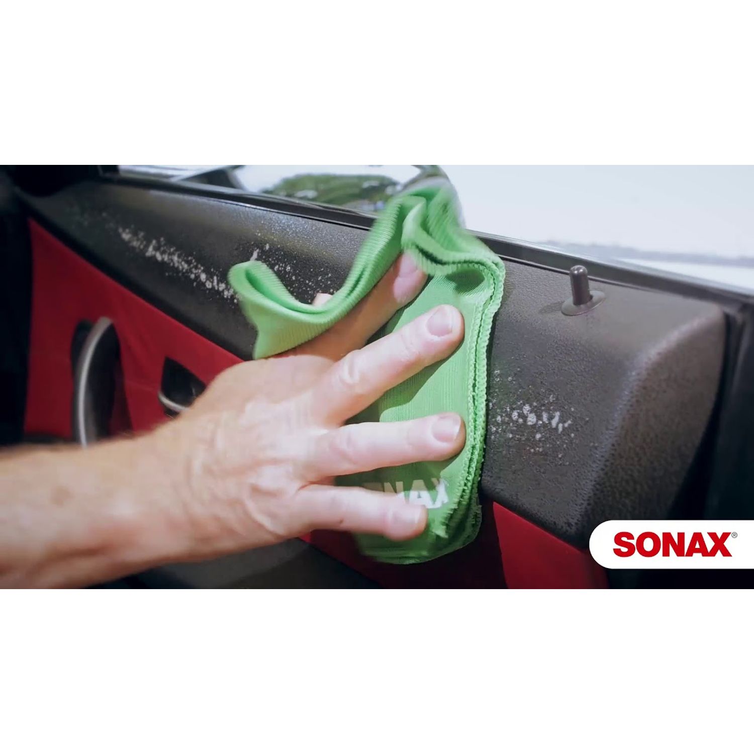 Solutie Curatare Interior Auto Sonax Xtreme Interior Cleaner, 500ml fotografia produsului View 5 L