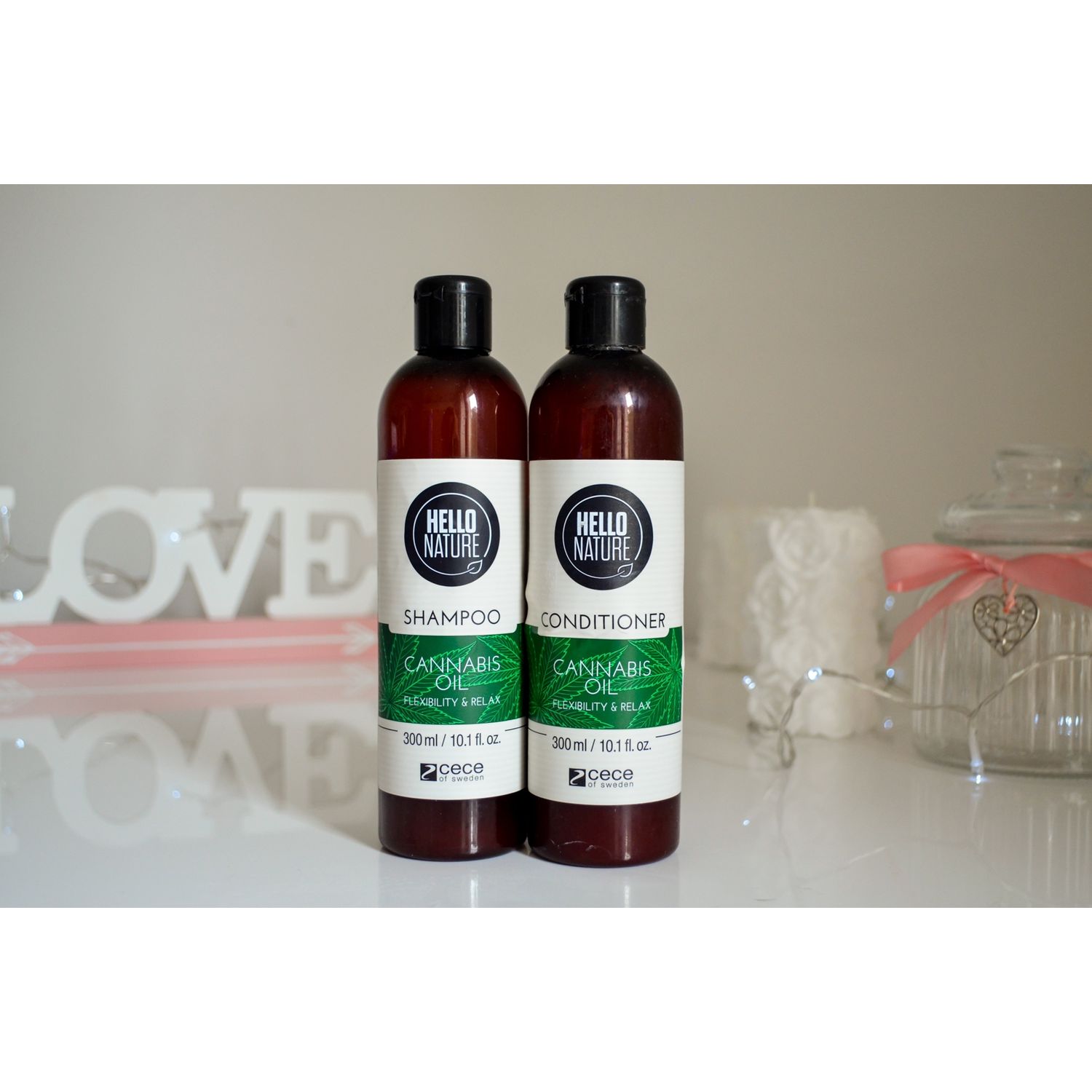 Sampon cu ulei BIO de CNABIS pentru FLEXIBILITATE & RELAXARE. 300 ml cod 1576 fotografia produsului View 3 L
