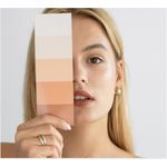 Spray Autobronzant Profesional pentru ten SUNKISSED cu Acid Hialuronic, 95% Ingrediente Naturale, Medium-Dark, 125 ml fotografia produsului View 4 S