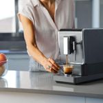 Espressor automat Black+Decker 19 Bar 1470 W fotografia produsului View 2 S
