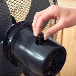 Ventilator negru cu picior Black+Decker 40 W fotografia produsului View 3 S