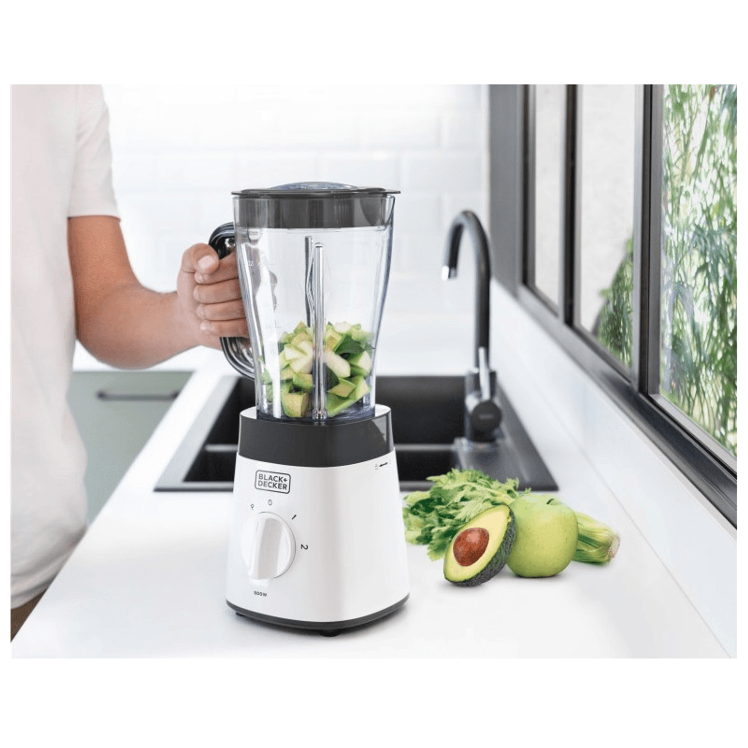 Blender alb 2 trepte de viteza Black+Decker 1.5 L 500 W fotografia produsului View 2 L