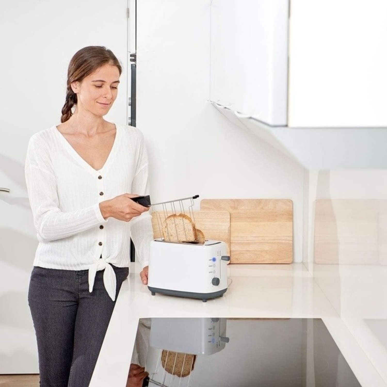 Prajitor de paine 7 trepte Black+Decker 820 W fotografia produsului View 3 L