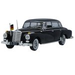 Macheta 1:43 Mercedes-Benz 300D (1957-1962) fotografia produsului