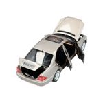 Macheta Mercedes-Benz S600 V220 (2000-2005), Bej, 1:18 fotografia produsului View 2 S