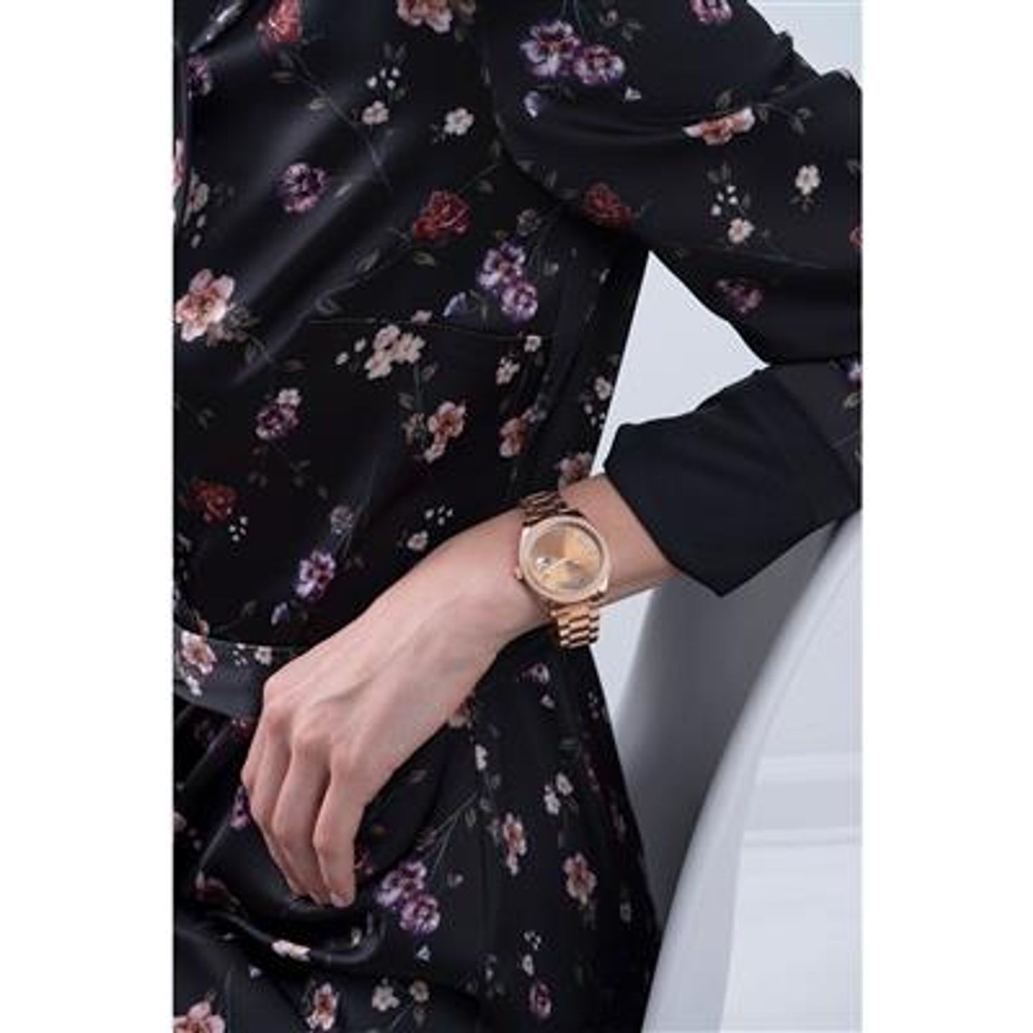 Ceas Dama, GUESS, Luna GW0307L3 fotografia produsului View 5 L