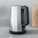Fierbator Electrolux E4K1-4ST, 2400 W, 1.7 L, Auto-Off, indicator nivel, Inox fotografia produsului View 2 S
