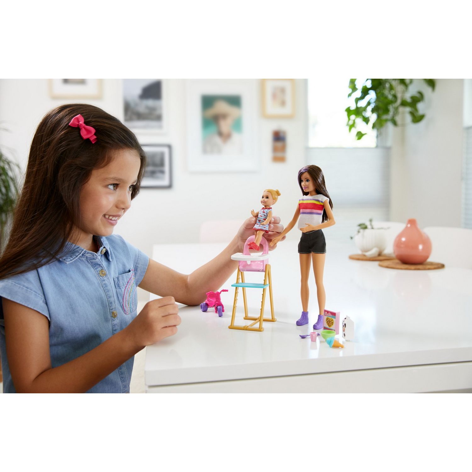 Papusa Barbie Mamica Cu Copilas Si Tricicleta fotografia produsului View 7 L