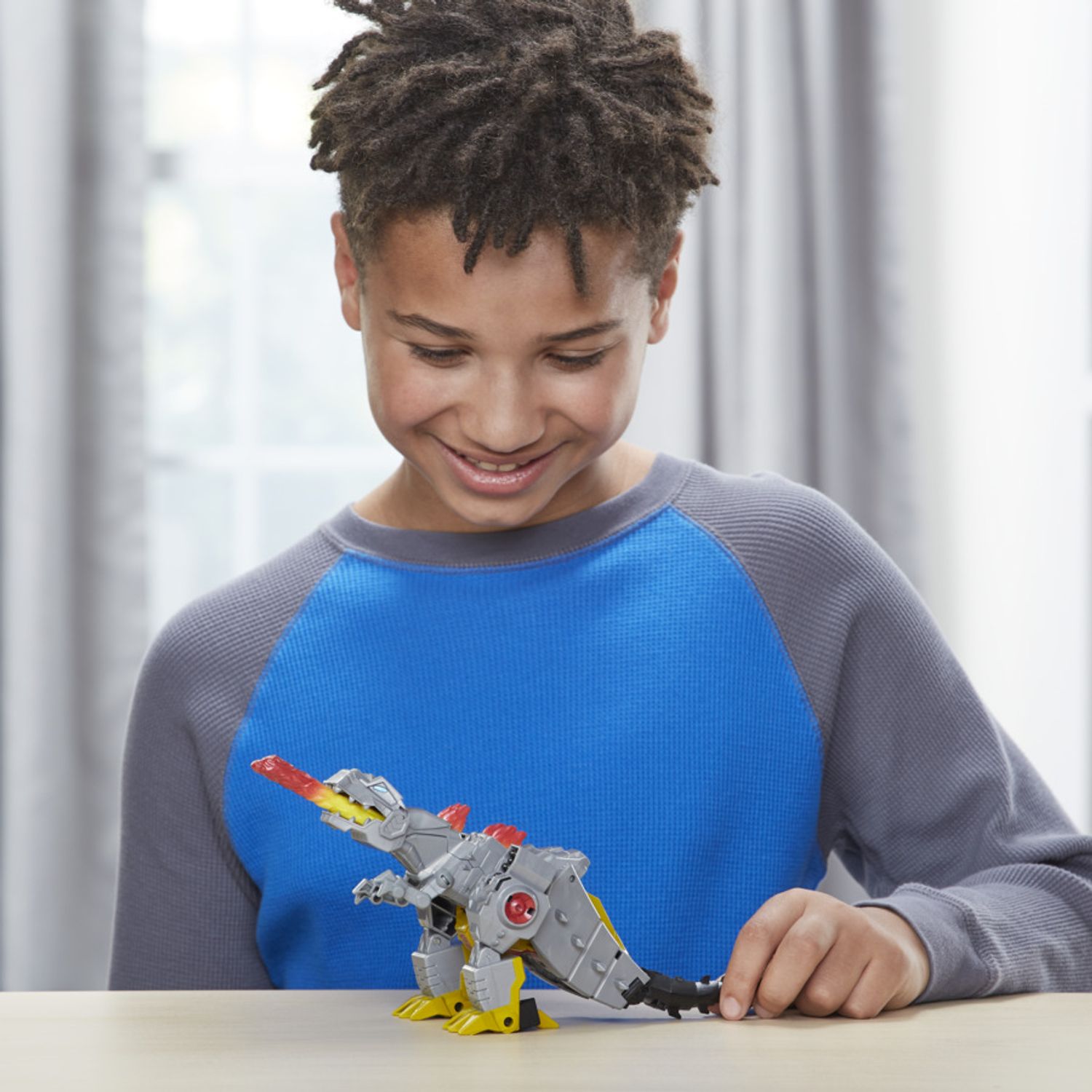 Transformers Ultra Grimlock fotografia produsului View 5 L