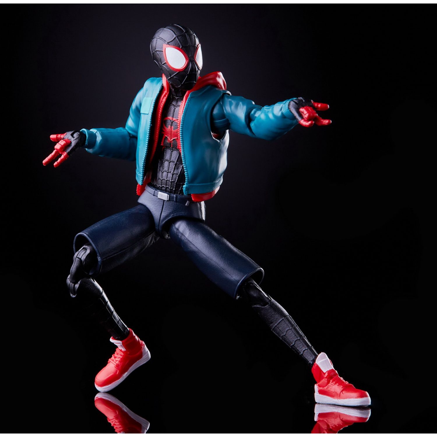 Spider-Man Legends Figurina Miles Morales fotografia produsului View 5 L