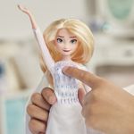 Papusa Frozen2 Elsa Musical Adventure E8880B fotografia produsului View 3 S