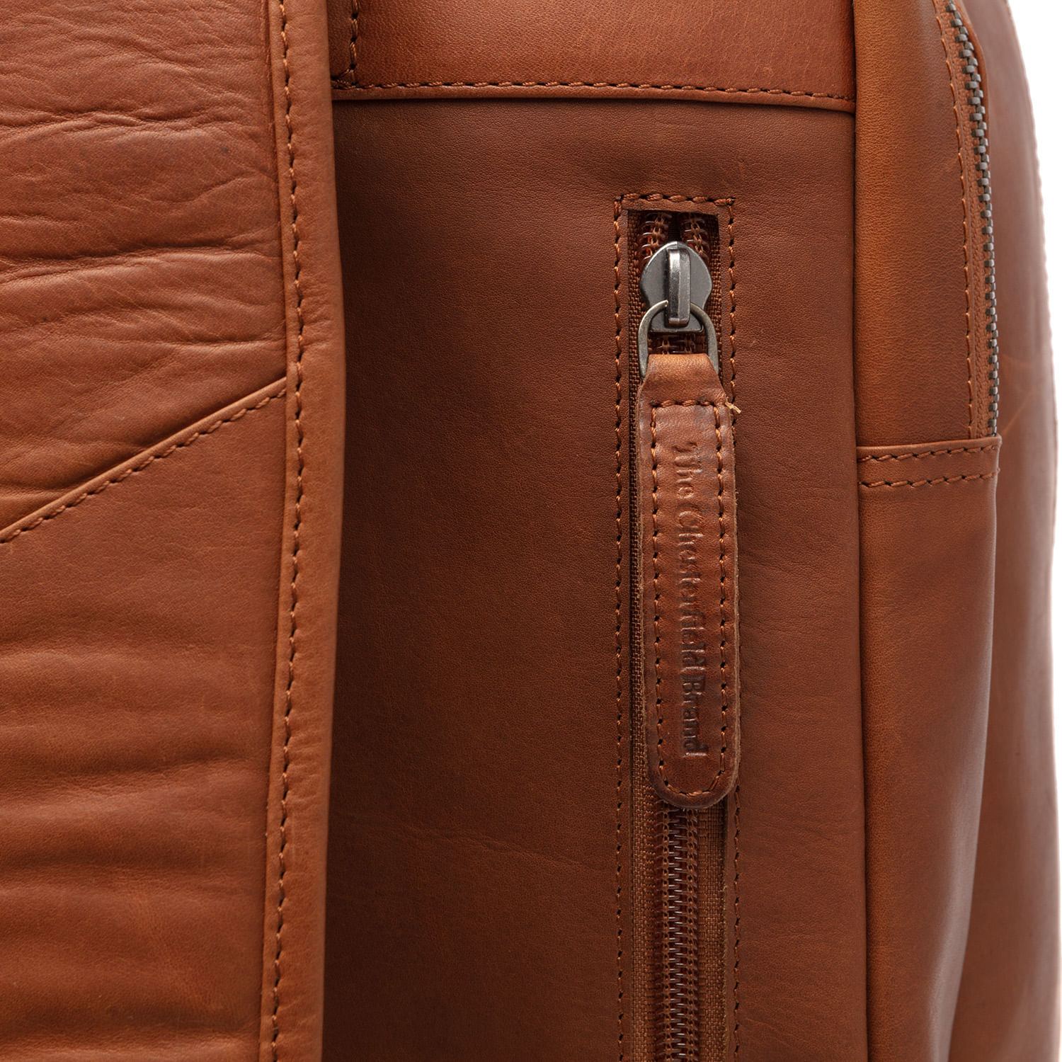 Rucsac de laptop din piele naturala, The Chesterfield Brand, Newcastle, 17 inch, Maro coniac fotografia produsului View 5 L