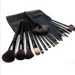 Set 24 pensule machiaj high quality Megaga fotografia produsului View 2 S
