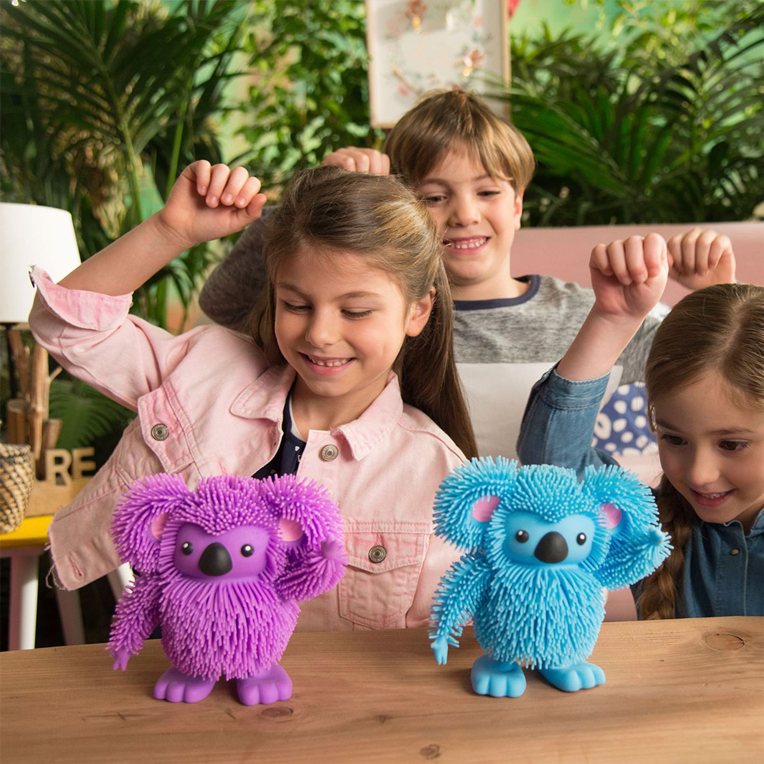 Jucarie muzicala interactiva Jiggly Pup Koala violet fotografia produsului View 3 L