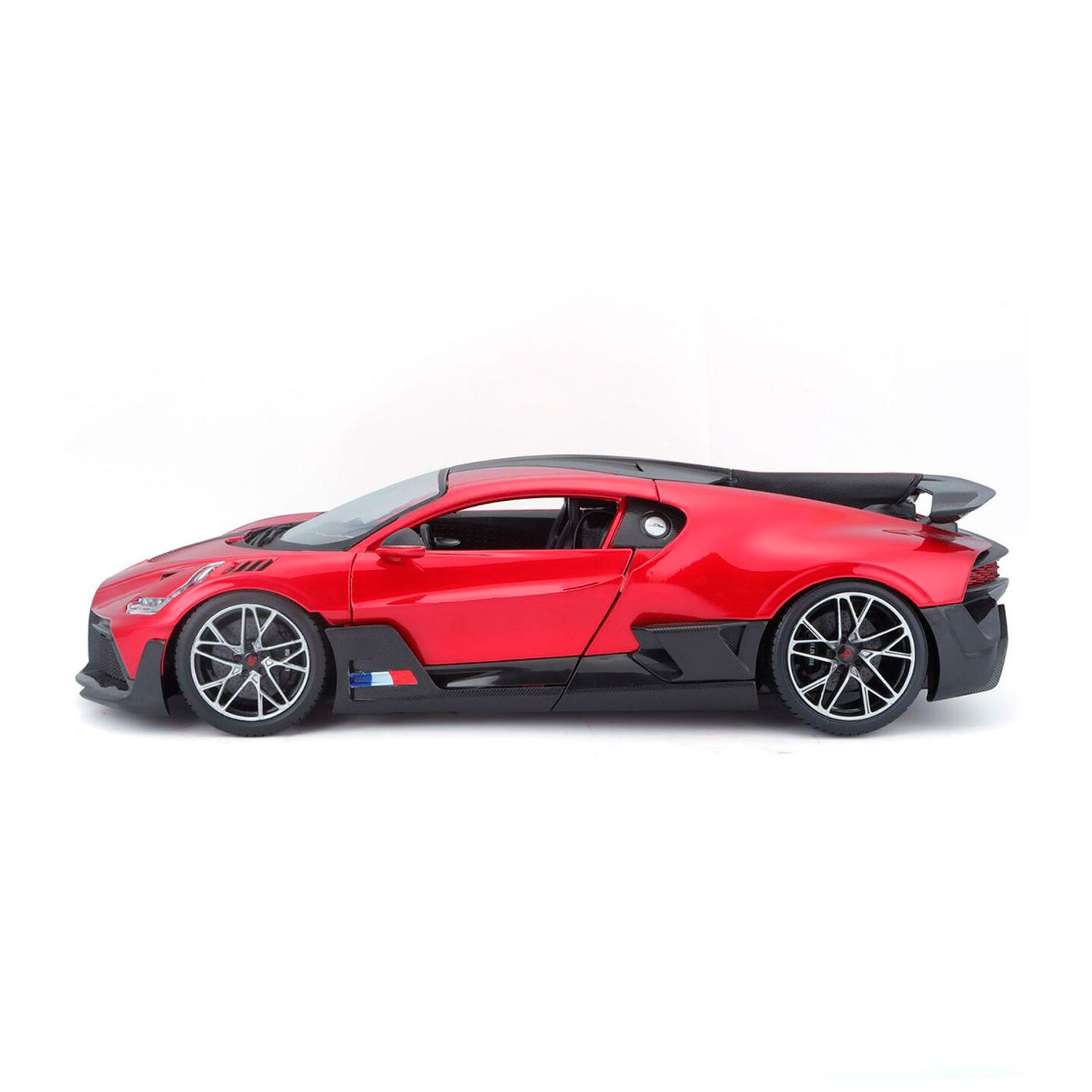 Macheta auto Bburago, Bugatti Divo, scara 1:18, rosu metalic fotografia produsului View 2 L
