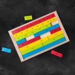 Set din lemn - fractii colorate fotografia produsului