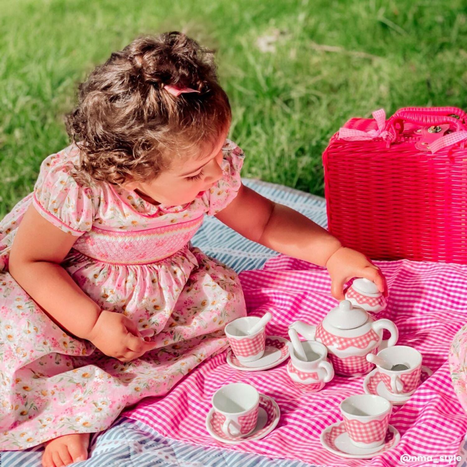 Setul meu de ceai pentru picnic fotografia produsului View 2 L