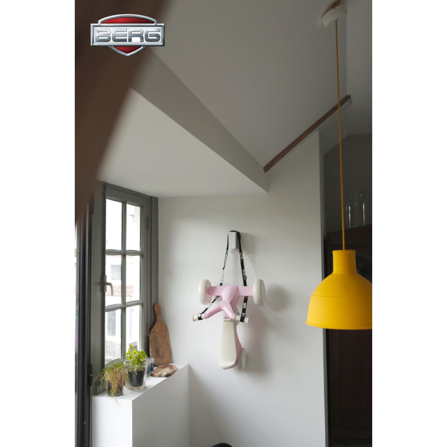 Kart BERG GO 2 Roz fotografia produsului View 2 L