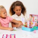 Set creativ - Atelierul de hainute fotografia produsului View 8 S