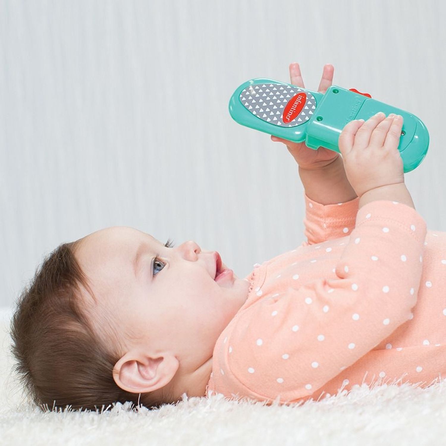 Telefon Flip & Peek Infantino fotografia produsului View 5 L
