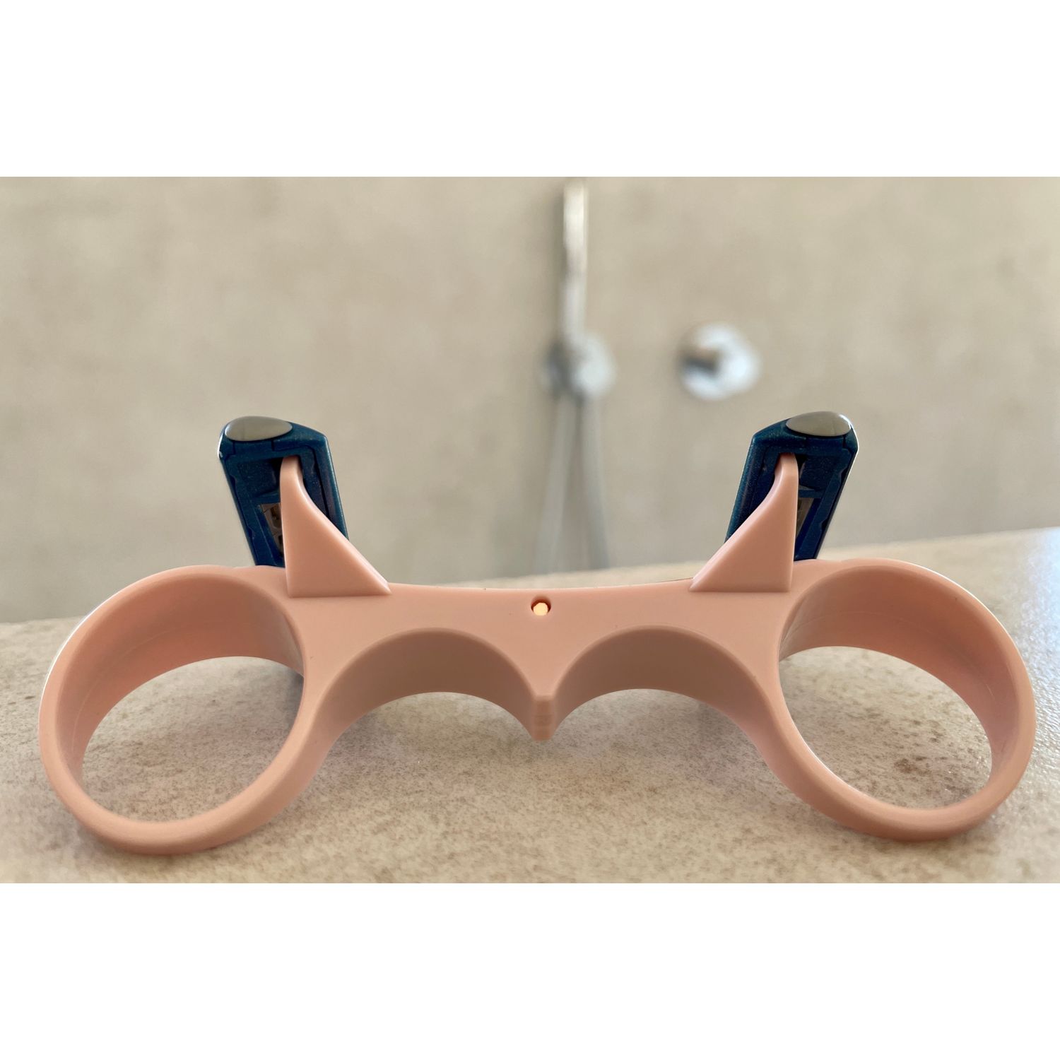 Aparat de ras si barbierit pentru cap si corp TwinShaver® cu 4 rezerve incluse, fara taieturi, Roz fotografia produsului View 3 L