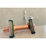 Aparat de ras si barbierit pentru cap si corp TwinShaver® cu 4 rezerve incluse, fara taieturi, Roz fotografia produsului View 2 S