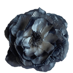 Trandafir 3D, Brosa, Statement, 3 in 1, Brosa/Clips par/Floare corsaj, Matase naturala, Floare, 15 cm, Gri/Argintiu fotografia produsului