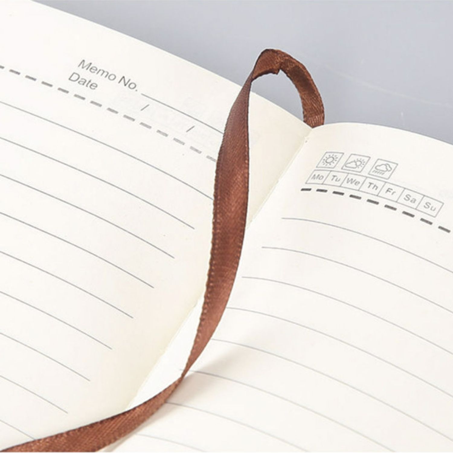 Agenda Pufo A5 nedatata, Couple's Diary, 145 pagini, 21 x 15 cm, gri deschis fotografia produsului View 4 L