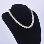 Colier de dama scurt cu perle acrilice albe, model White gravel fotografia produsului View 2 S