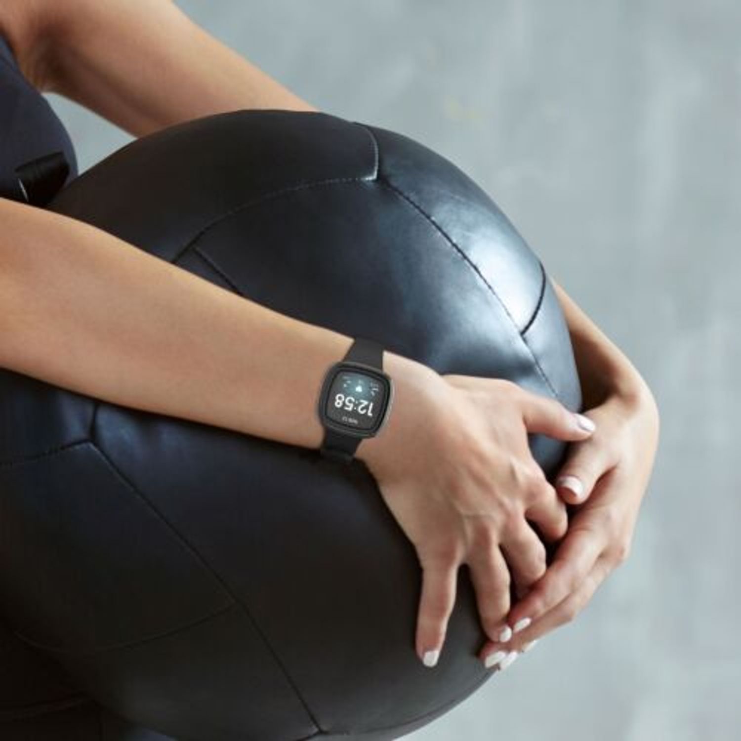Set 2 huse pentru Fitbit Versa 3/Sense, Kwmobile, Transparent, Plastic, 59314.02 fotografia produsului View 4 L