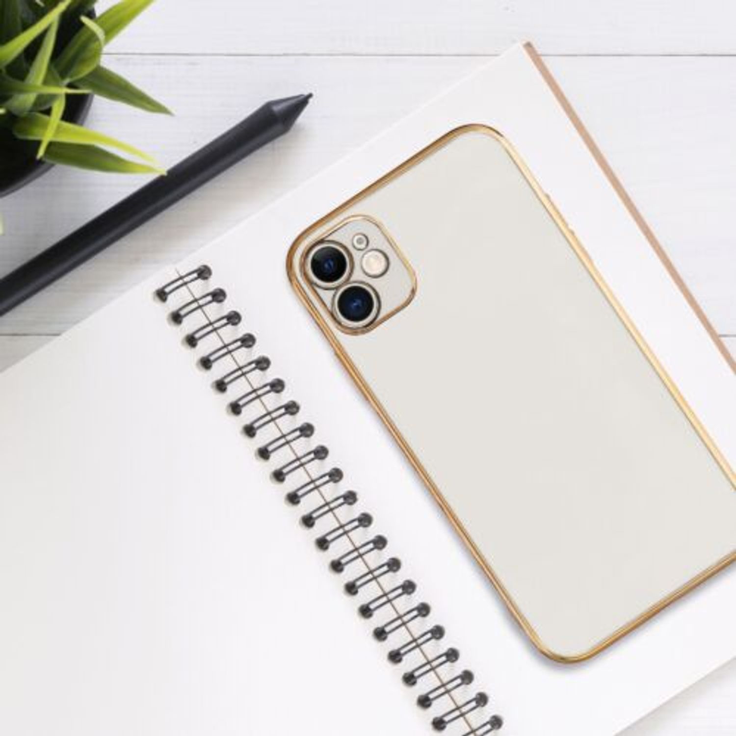 Husa pentru Apple iPhone 11, Silicon, Gold, 56295.02, Kwmobile fotografia produsului View 6 L
