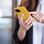 Husa Kwmobile pentru Apple iPhone 13, Silicon, Galben, 55878.191 fotografia produsului View 10 S