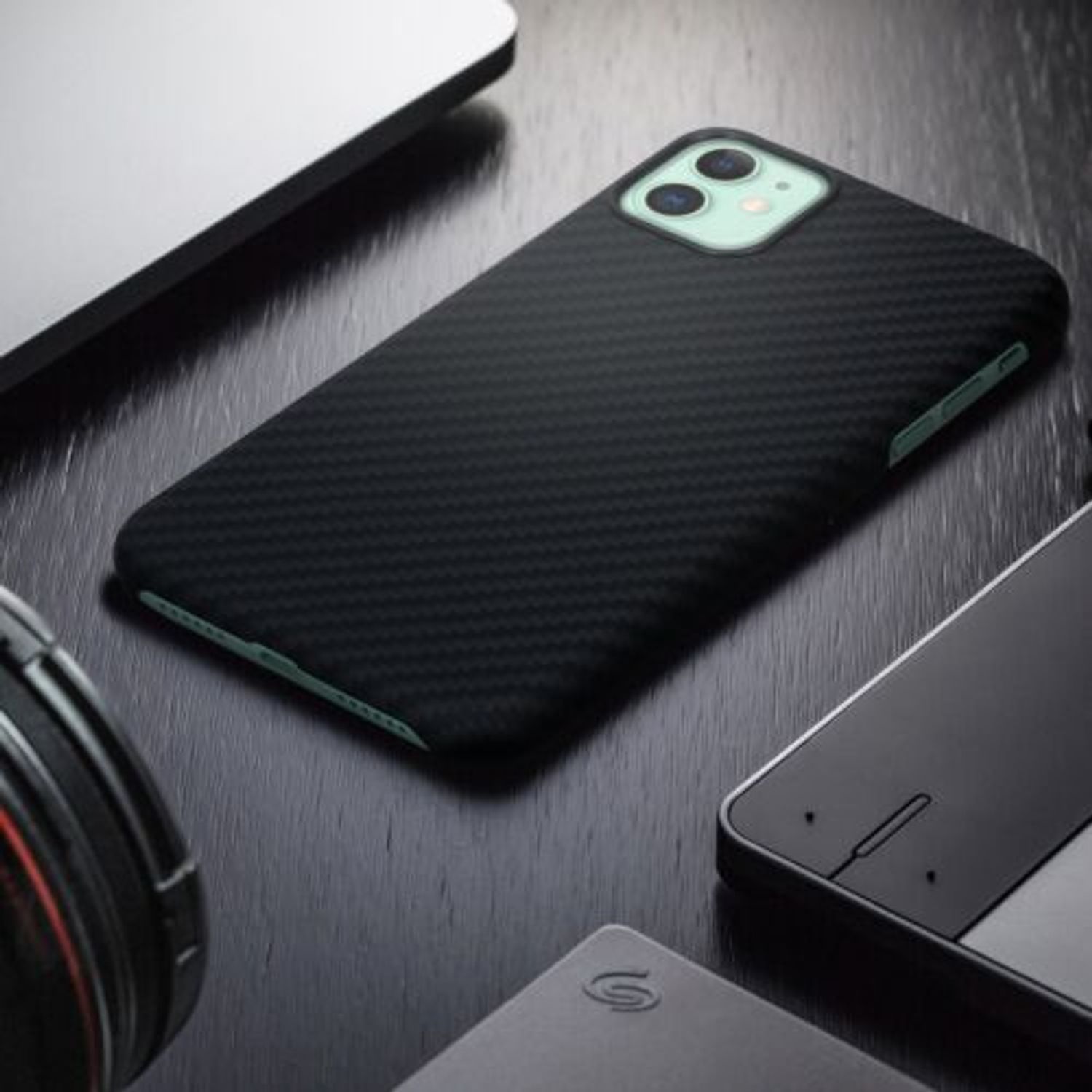 Husa pentru iPhone 11, Aramida, Negru, 49734.47 fotografia produsului View 3 L