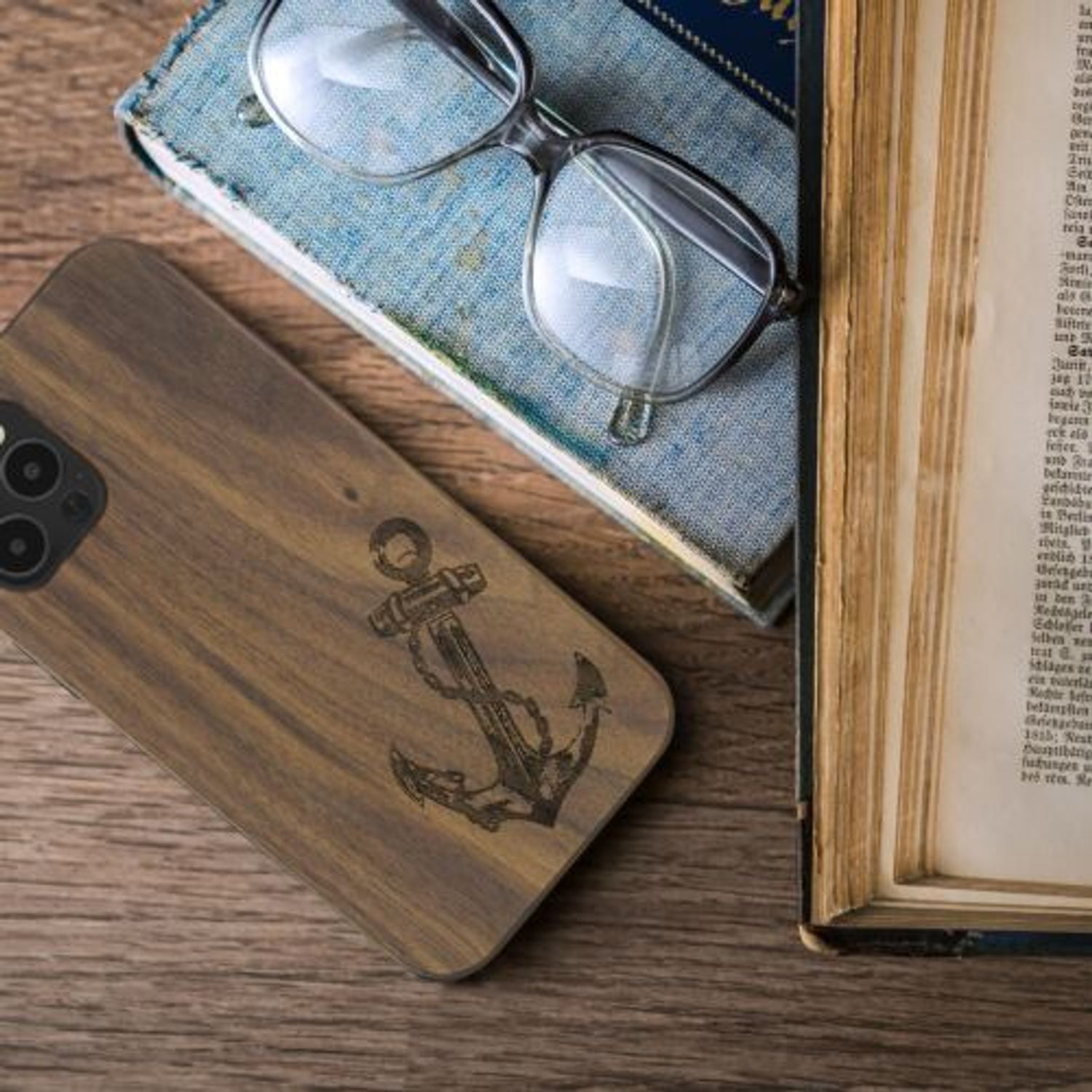 Husa pentru Apple iPhone 12/iPhone 12 Pro, Lemn, Maro, 52734.08, Kwmobile fotografia produsului View 4 L
