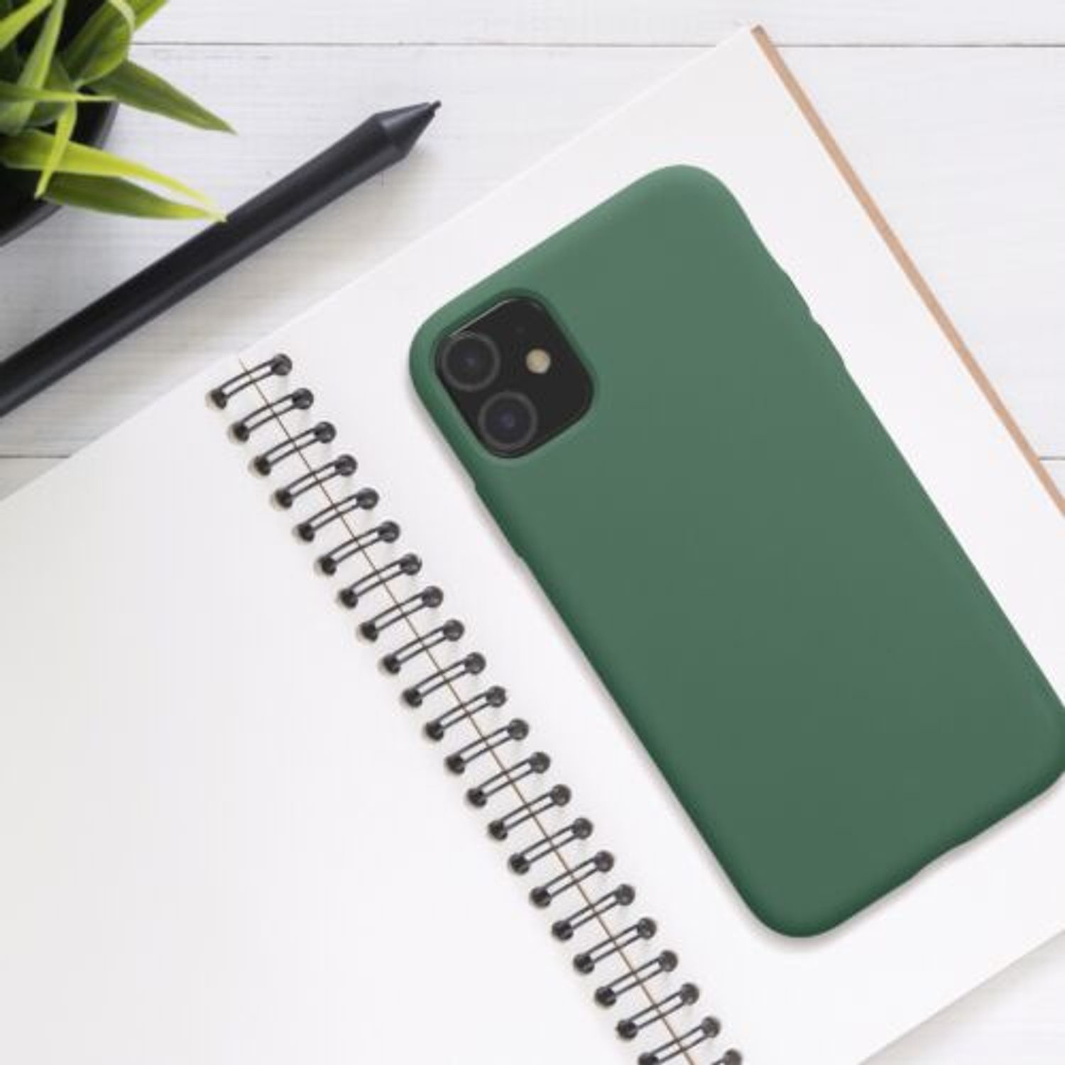 Husa Kwmobile pentru Apple iPhone 11, Silicon, Verde, 50791.80 fotografia produsului View 2 L