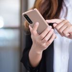 Husa Kwmobile pentru Sony Xperia 1 IV, Silicon, Crem, 58661.52 fotografia produsului View 9 S