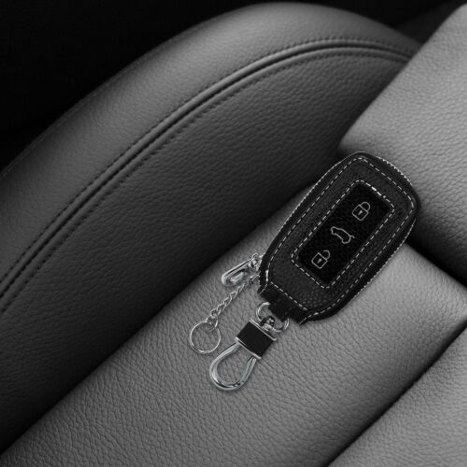 Husa Cheie Auto pentru Universal, Universal, Piele ecologica, Alb, 47762.01 fotografia produsului View 3 L